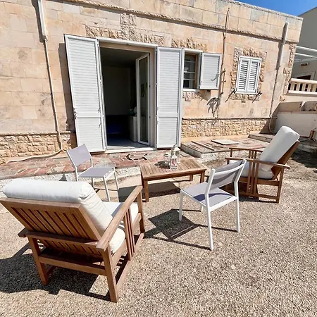 Ostuni - Sea Front - On The Beach Holiday home *